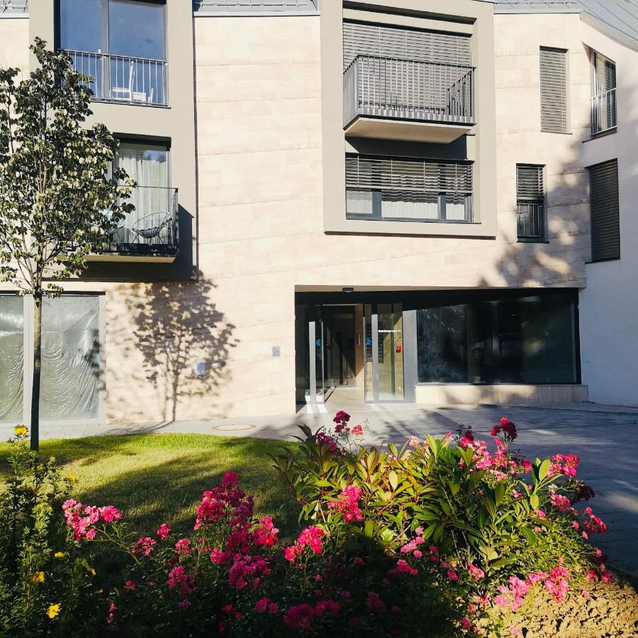 Lotusbluete Appartement In Heviz Mit Tiefgarage Und Panoramaterrasse エクステリア 写真